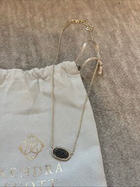 Kendra Scott Gold and Black Elisa Pendant Necklace